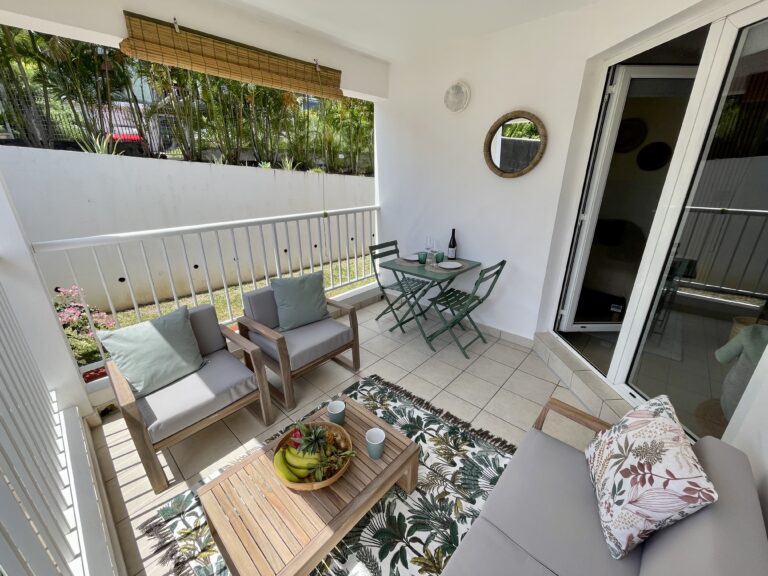 Photo plan large de la varangue de la Suite Margau